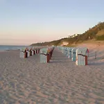 Апартаменты Beautiful In With Garden Near Sea