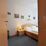 Beautiful In With Garden Near Sea Апартаменты Рерик