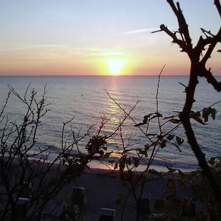 דירה Beautiful In With Garden Near Sea *