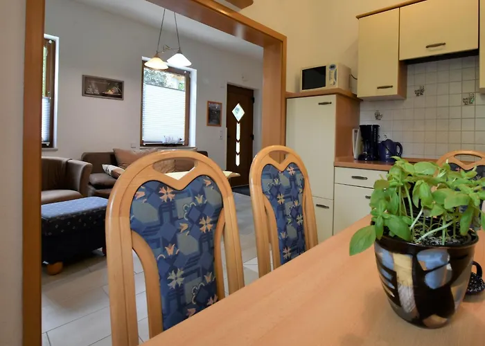 Beautiful In With Garden Near Sea شقة ريريك