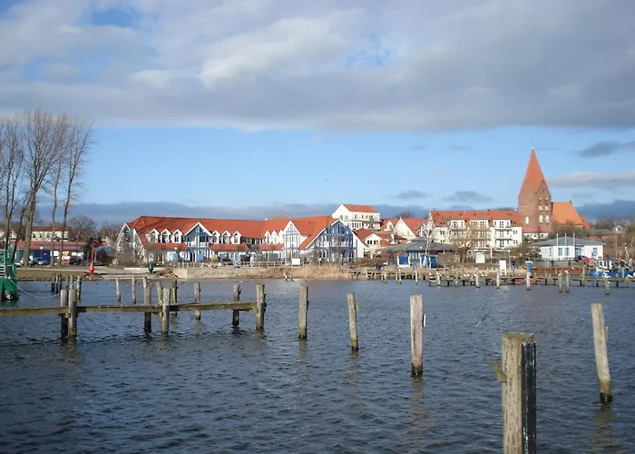 شقة Beautiful In With Garden Near Sea *