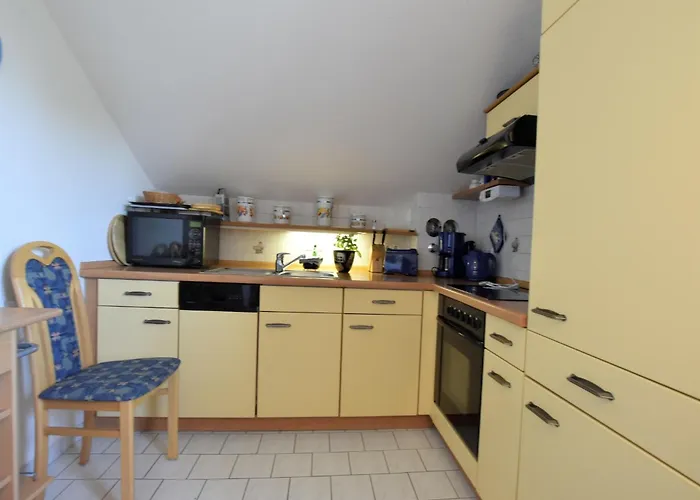 Beautiful In With Garden Near Sea ريريك