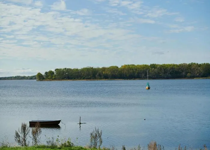 شقة Beautiful In With Garden Near Sea ريريك