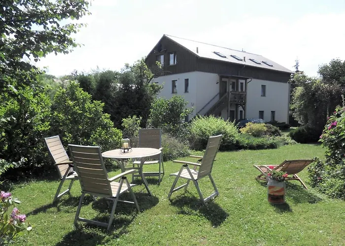 Beautiful In With Garden Near Sea شقة ريريك