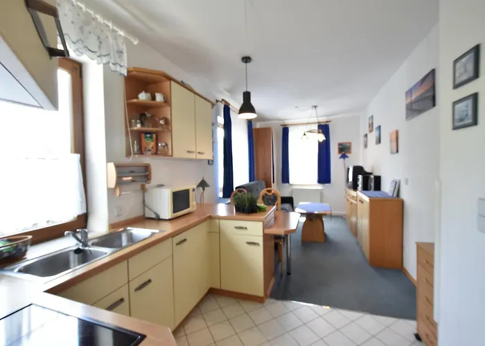 شقة Beautiful In With Garden Near Sea ريريك